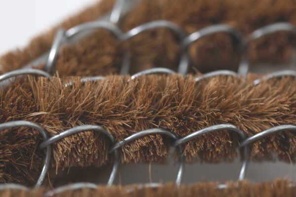 Borstelmat kokos bruin met opstaand rand - Afbeelding 4